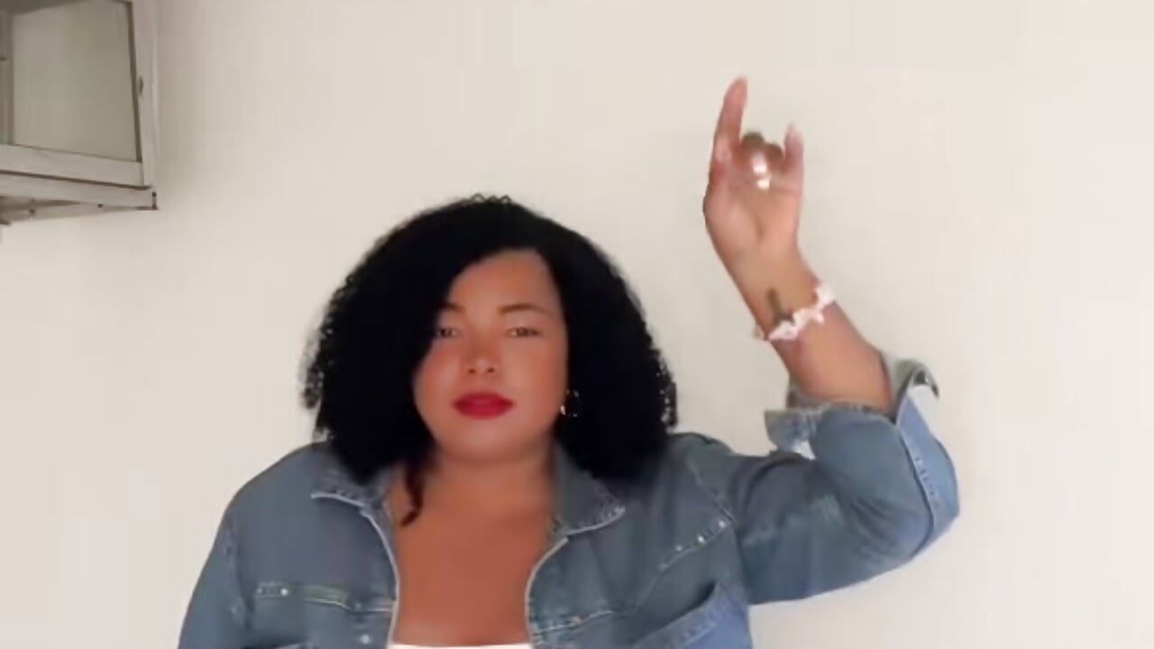 v1c044g50000d72si8vog65n8pe4ncpg – видео вебкам-модели Alexa-Prins