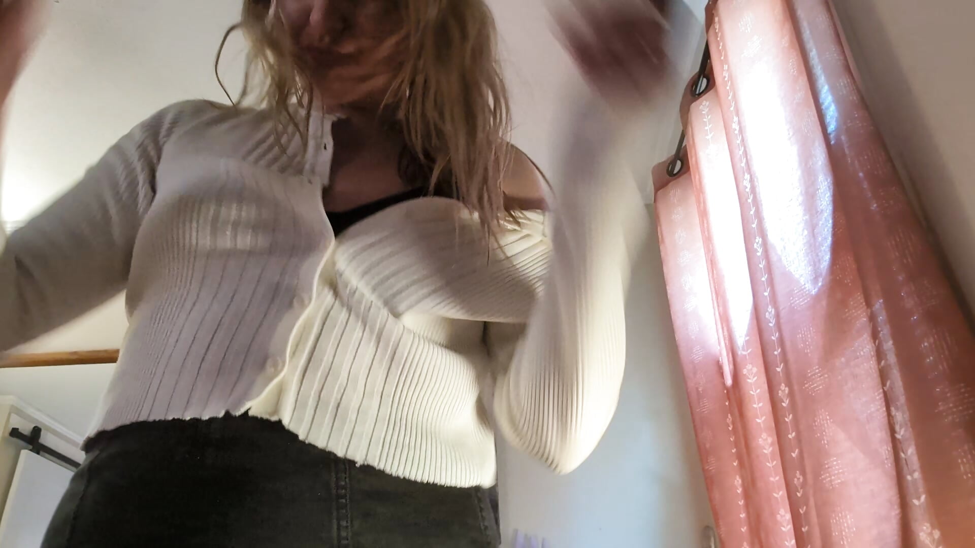 Real me - video by mmmaddly cam model