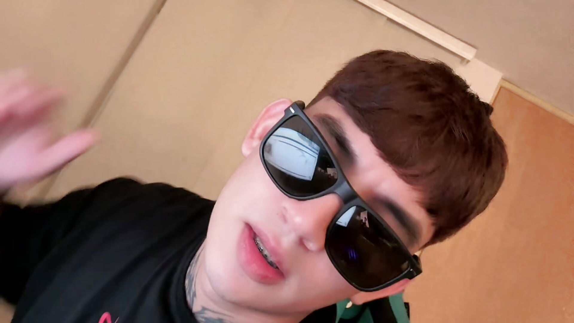 TIKTOK LOL - video by Nicolas_Hoffman cam model