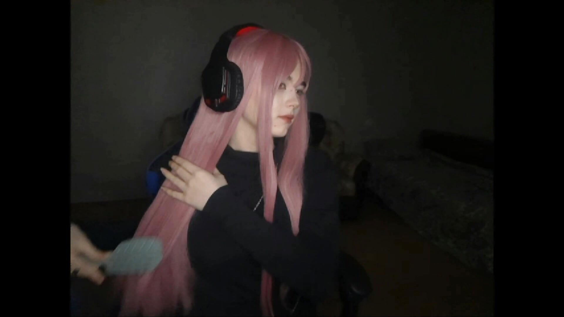 Hair - video by ShaynaLinley cam model