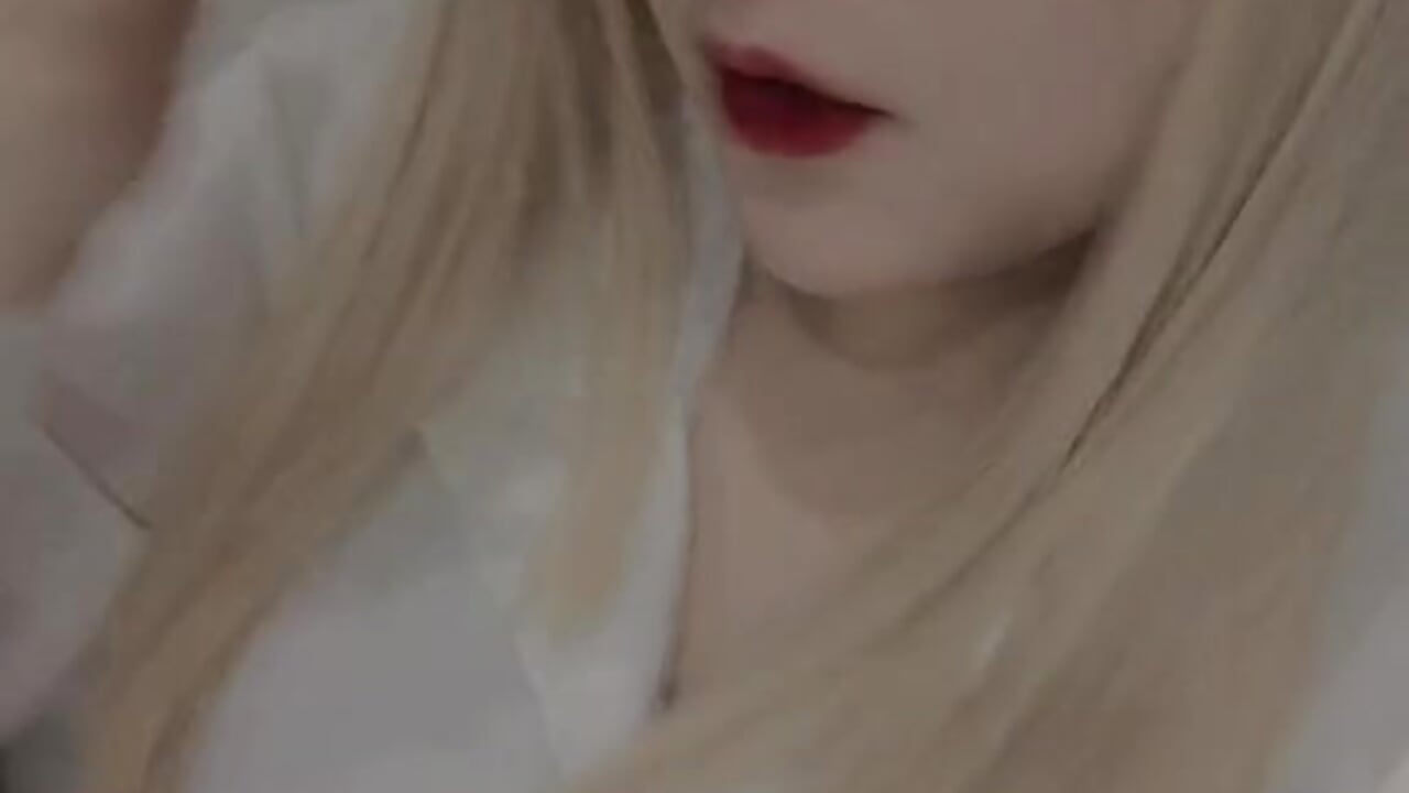 My first video ❤️‍🔥 - відео від вебкаммоделі Velvet_Vane