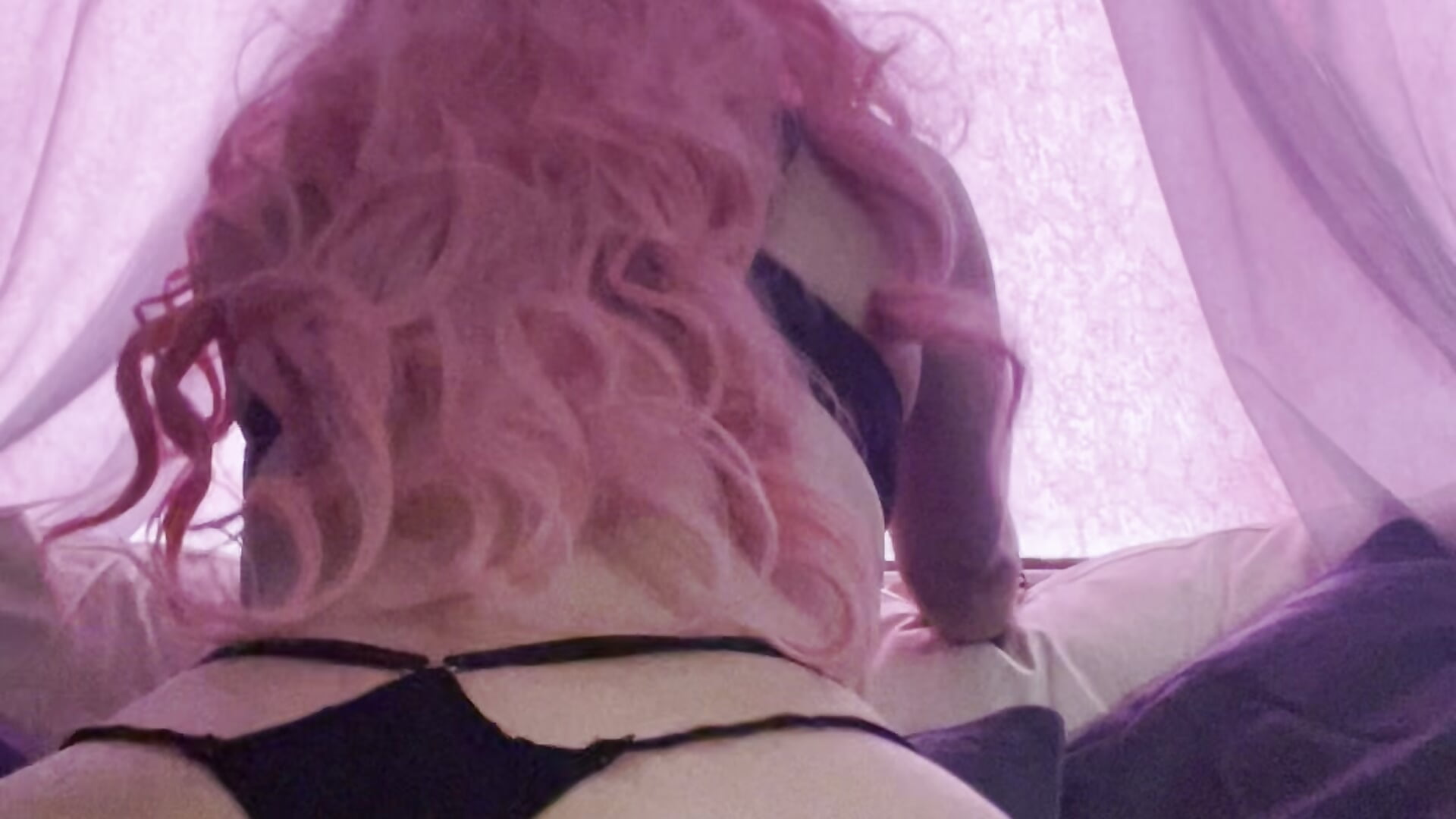 TWERKING - video od modelky/modela pinkbarbiesweet