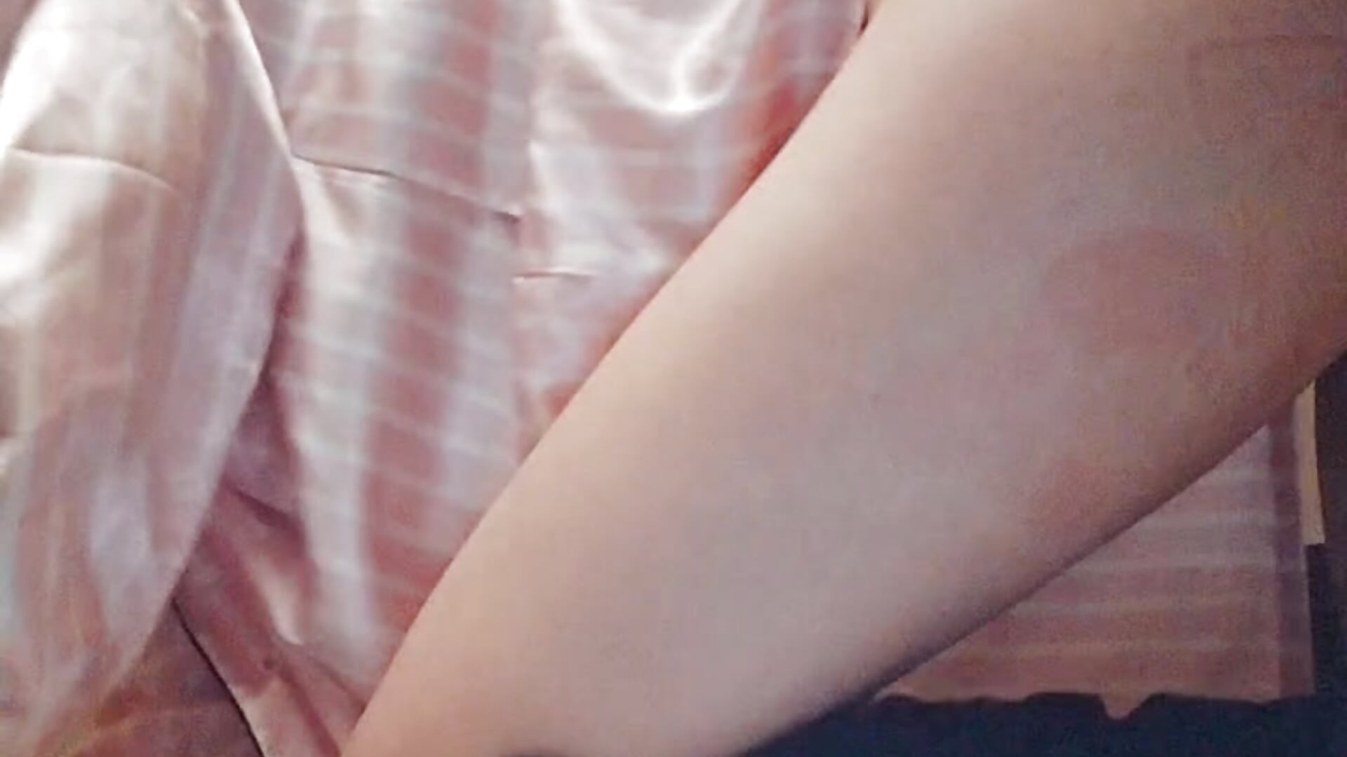 Top Tier Tease❤️Can u guess my fav position? - video by geeniieontop cam model