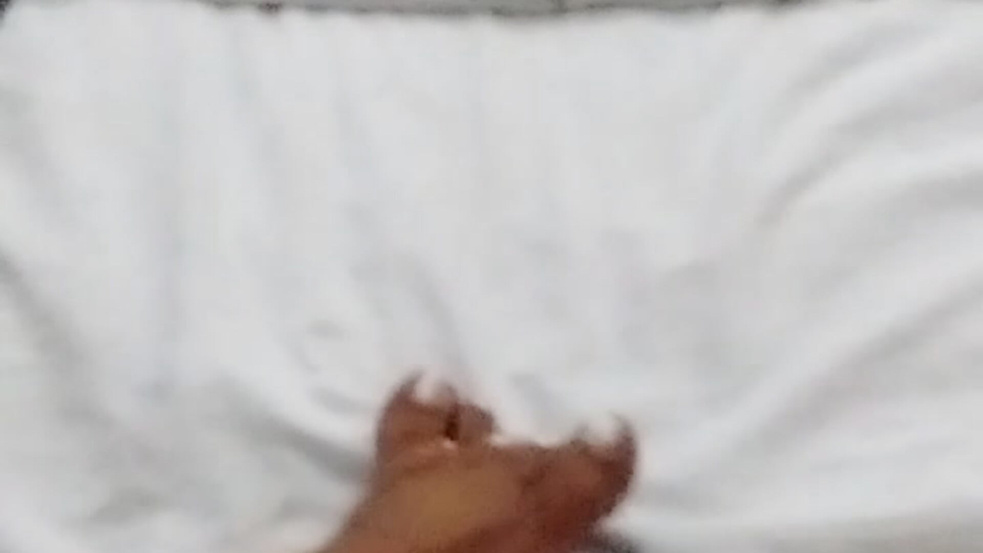 Feet fetish 💞🩷🌹 - فيديو من Exotic_ParisX موديل الكام