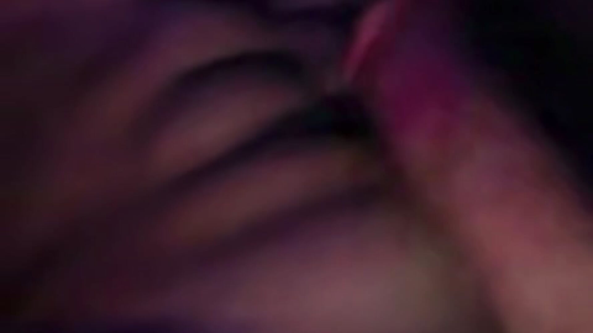 ScreenRecording_02-04-2026 23-56-38_1 - Video von amineux Cam-Model