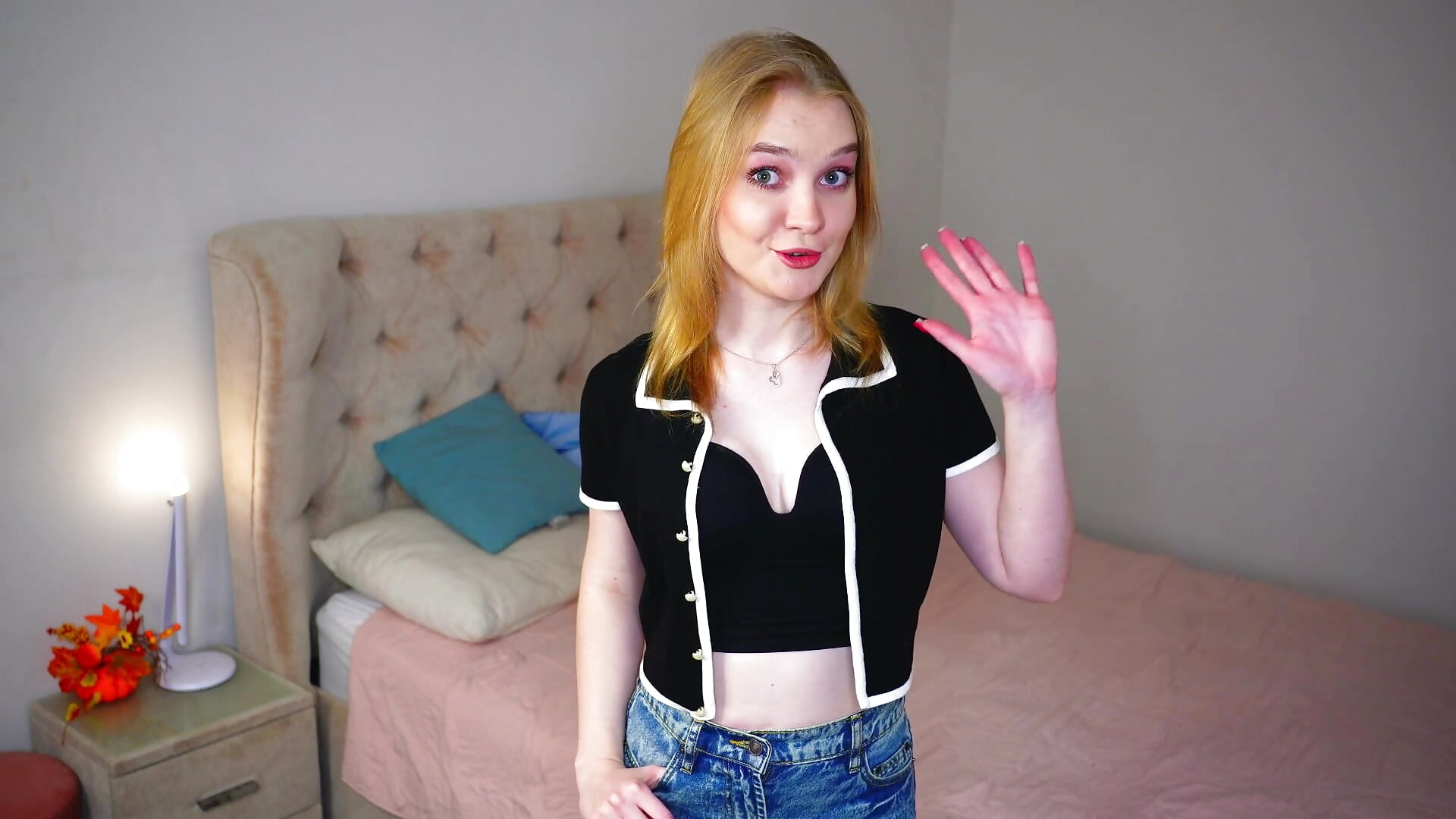 who am I? - відео від вебкаммоделі KrystinaStake