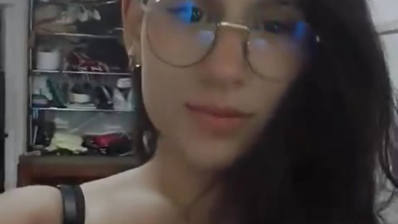 Just Me - clip cu aurarosse_ model videochat