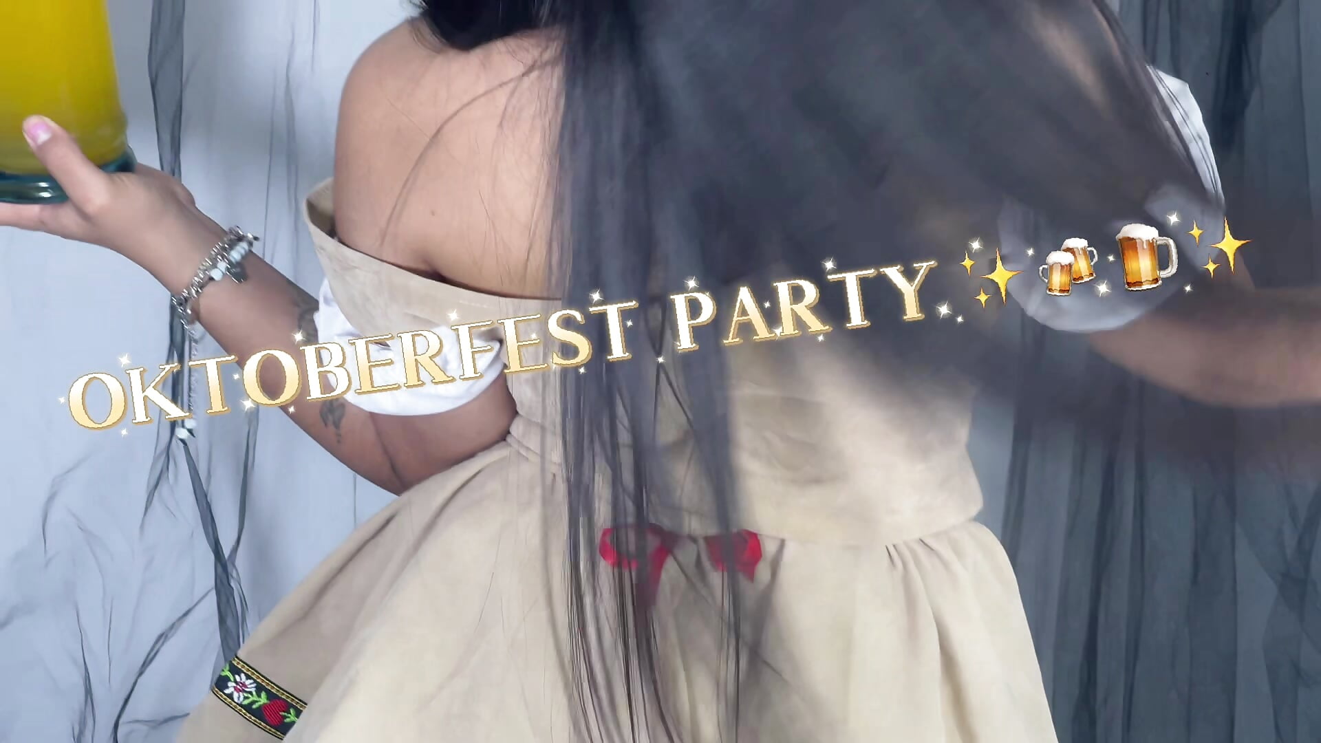happy OKTOBERTFEST 🍺🔥✨ - video oleh CharlotePetite_ kamera model