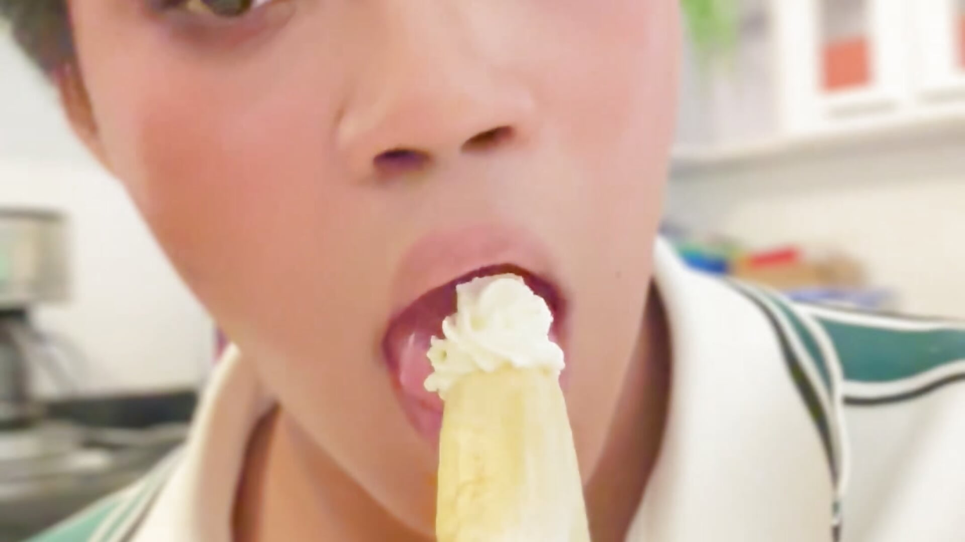 Sucking ur creamy cock💦 - video của người mẫu cam Sweet_Darius