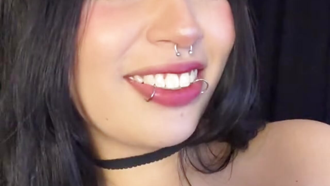 Just me - video oleh Hinataaa_ kamera model
