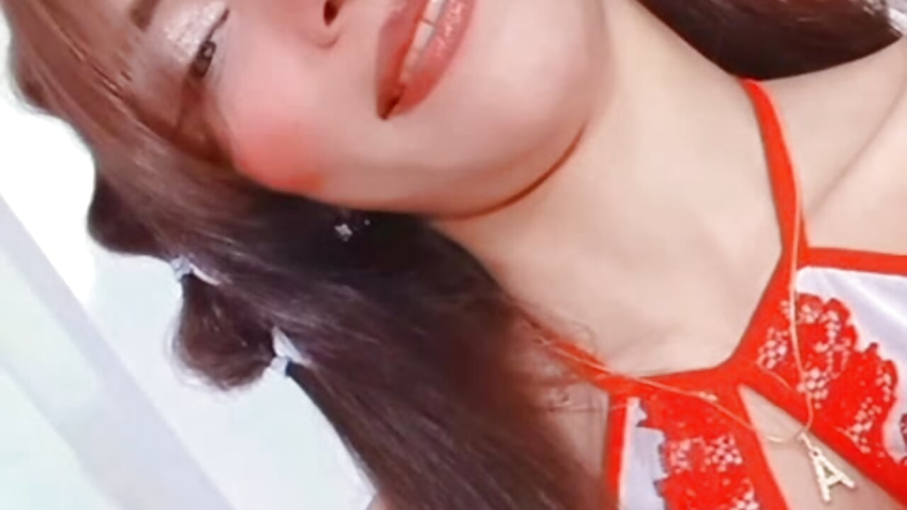 Cute - video by SELF_DESTRUCCIONN cam model