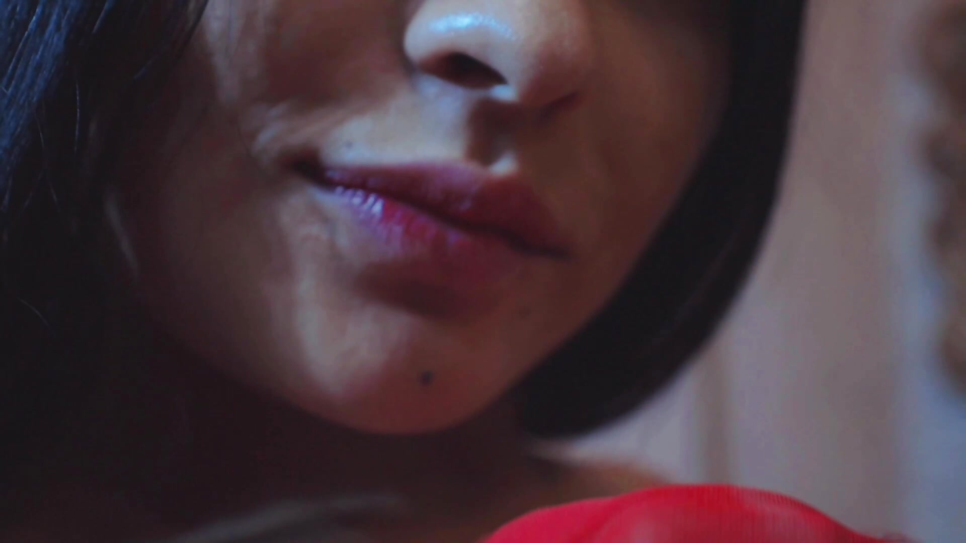 Satin_Nightfall - video by Cristal_Ferrara