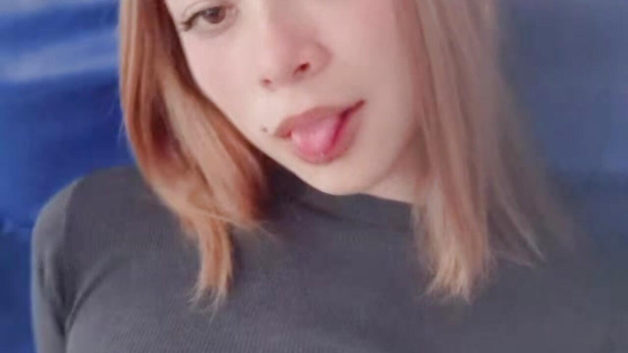 Look me💋 - video av AuroraaMoonn cam model