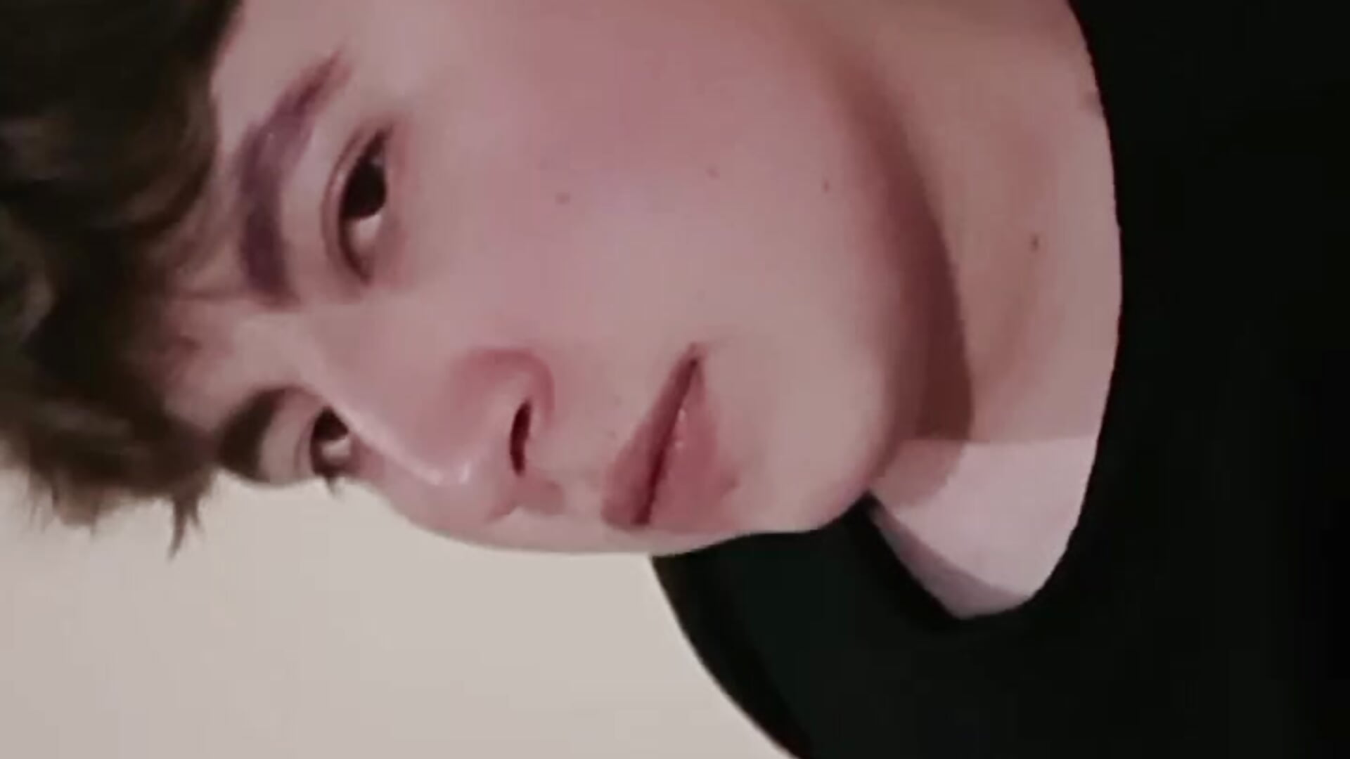 VID_20251231_163503_828 - video av upssamuuu cam model