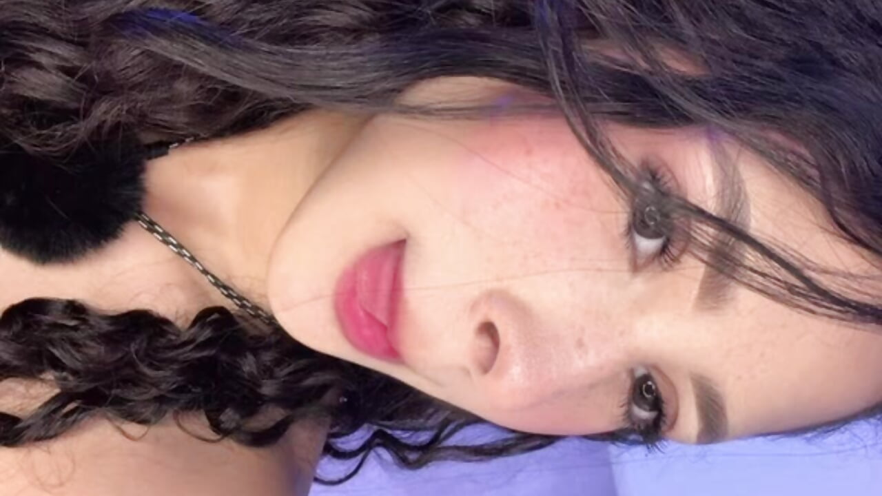Just me - vídeo de la modelo de cam Noah_perez_