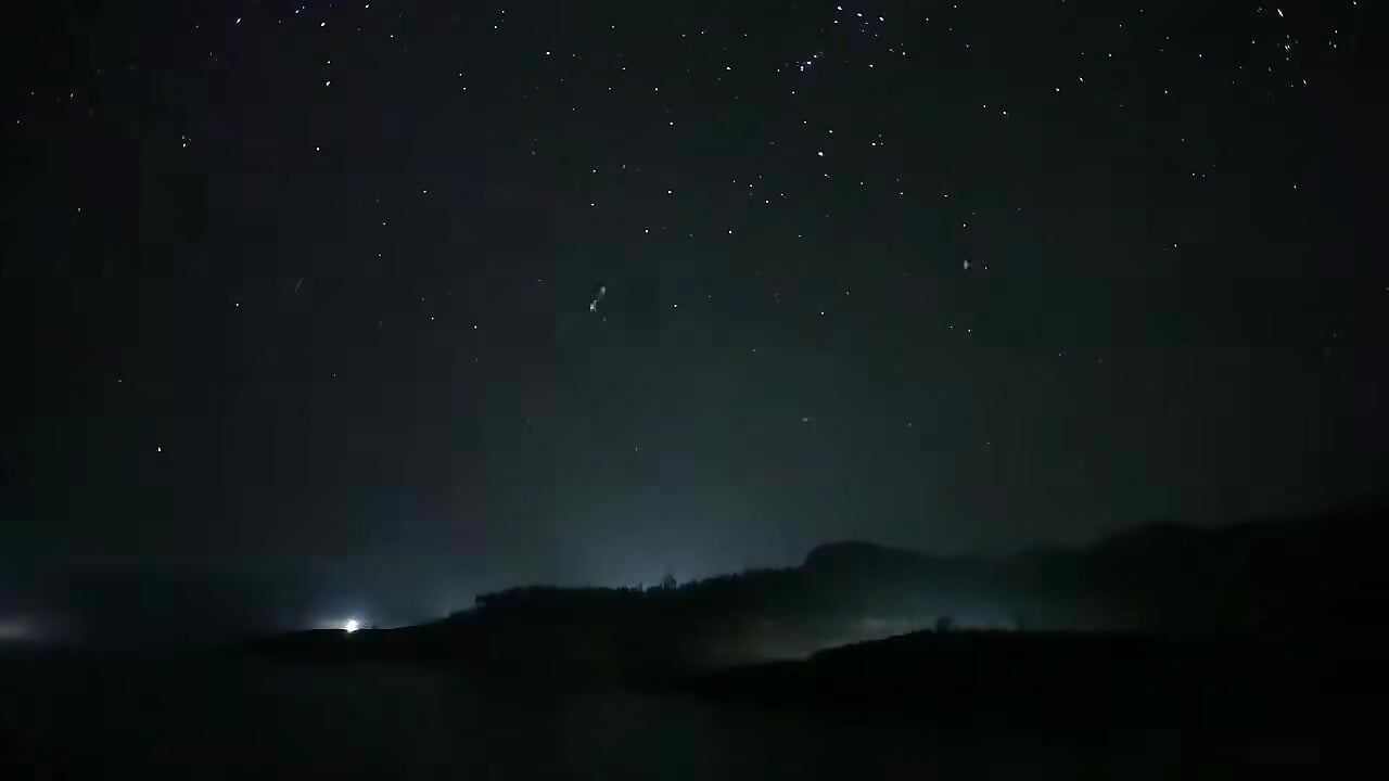 直播故事系列：《仙英座火流星☄️》2026年·八月12日 - відео від вебкаммоделі LongLongQueen