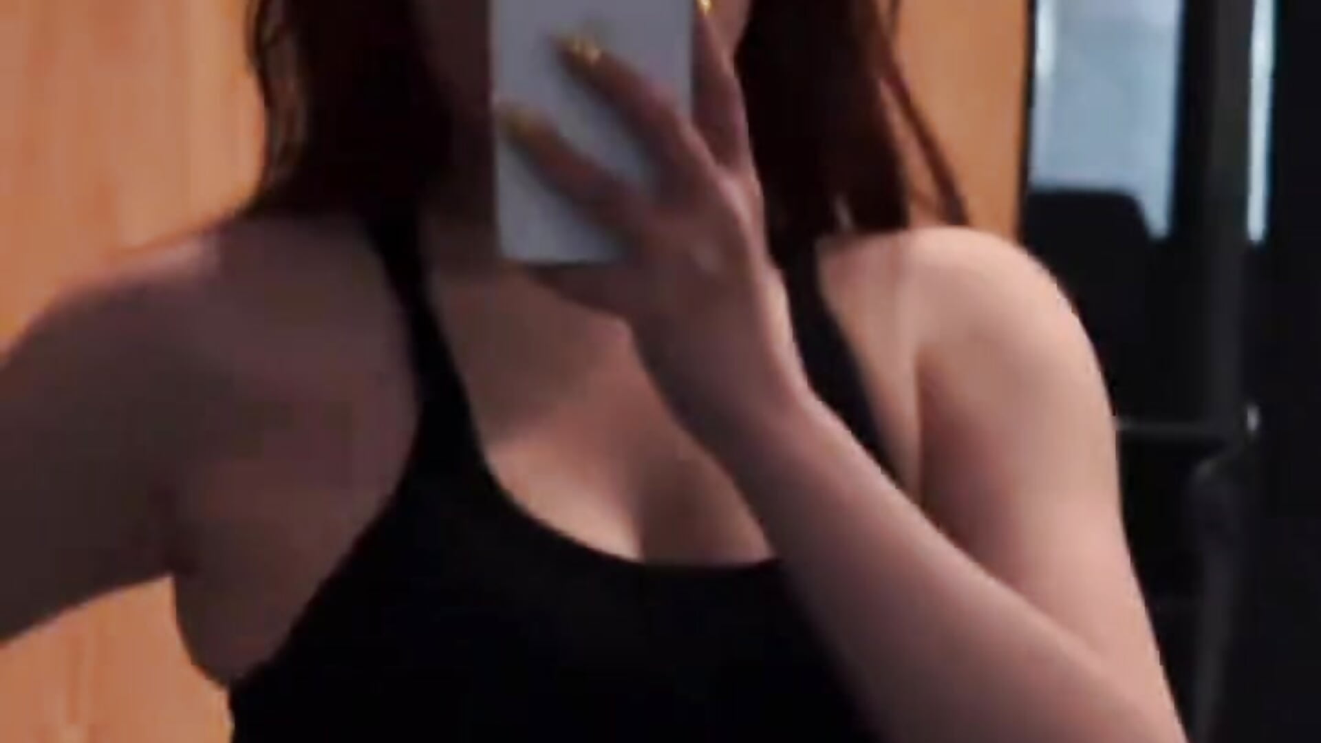不知道，反正我的身材很曼妙