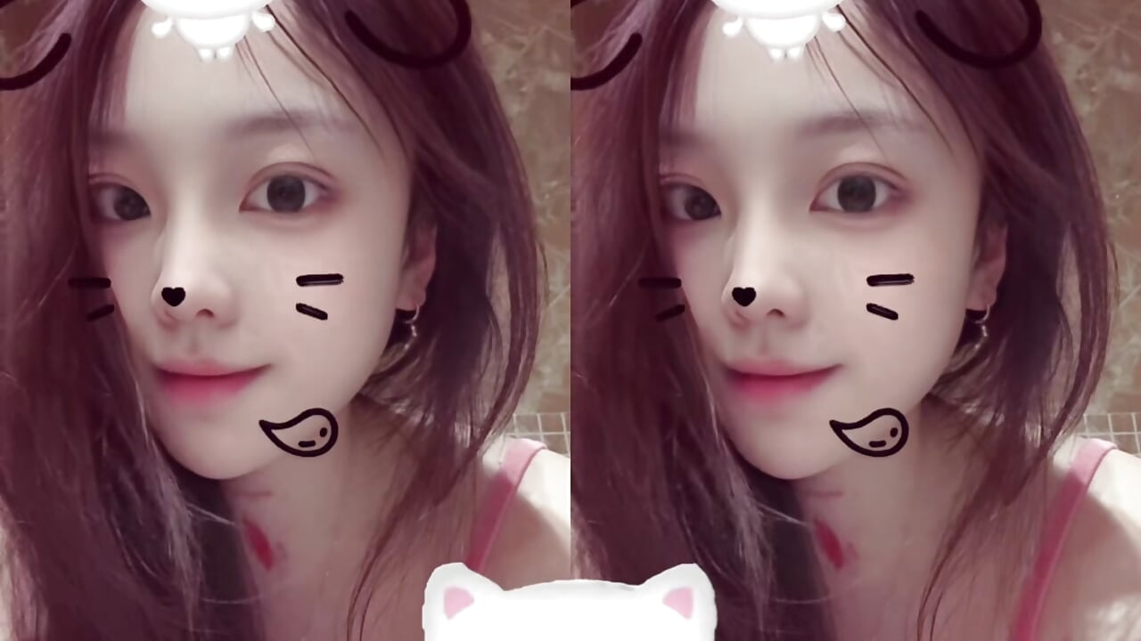 猜猜我在哪儿拍👏的 - video thelittlexx kameramallilta