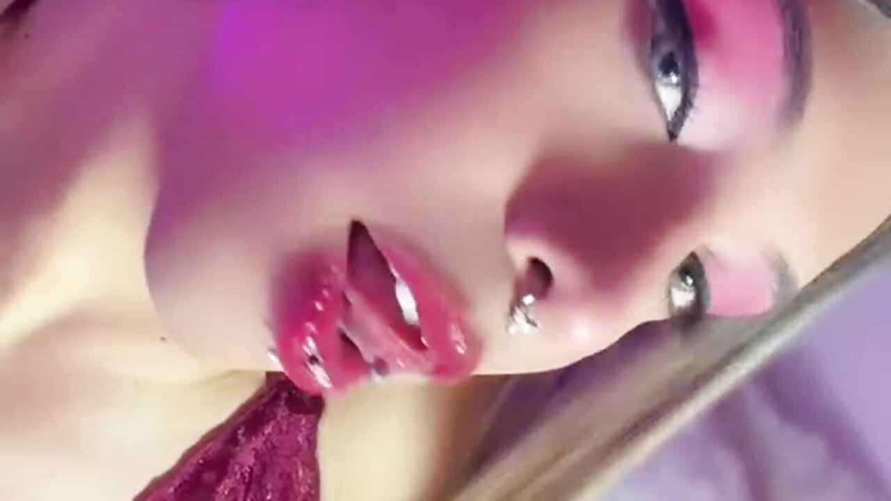 kisses for u 💋✨ – video od webkamerové modelky Andy_Blake_