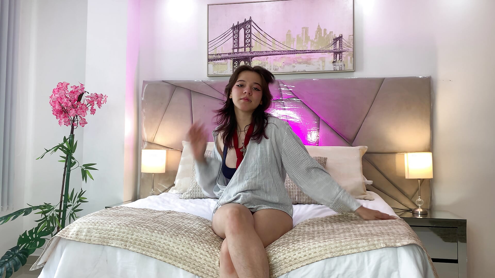 me in my bed 🔥 - video av sweet_julz cam model