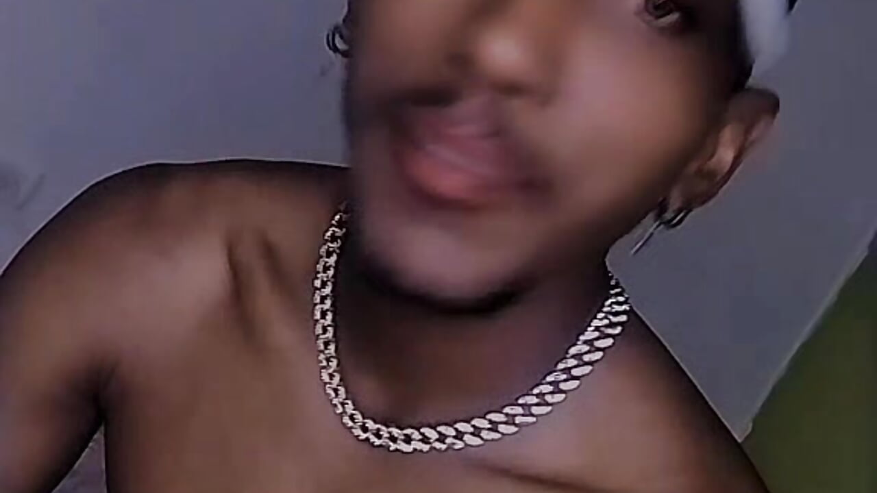 b5b5c4b8-f149-4128-9d7d-4814aaed6a6f-1_all_3492 – video af TomaTuYuco cam-model
