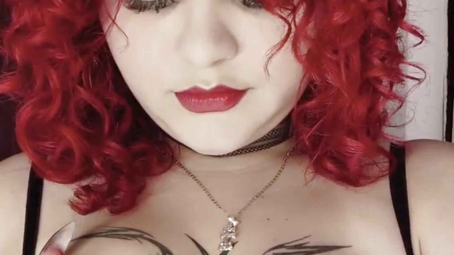 LET ME BE YOUR FAVORITE - video by RosalieVittoria cam model