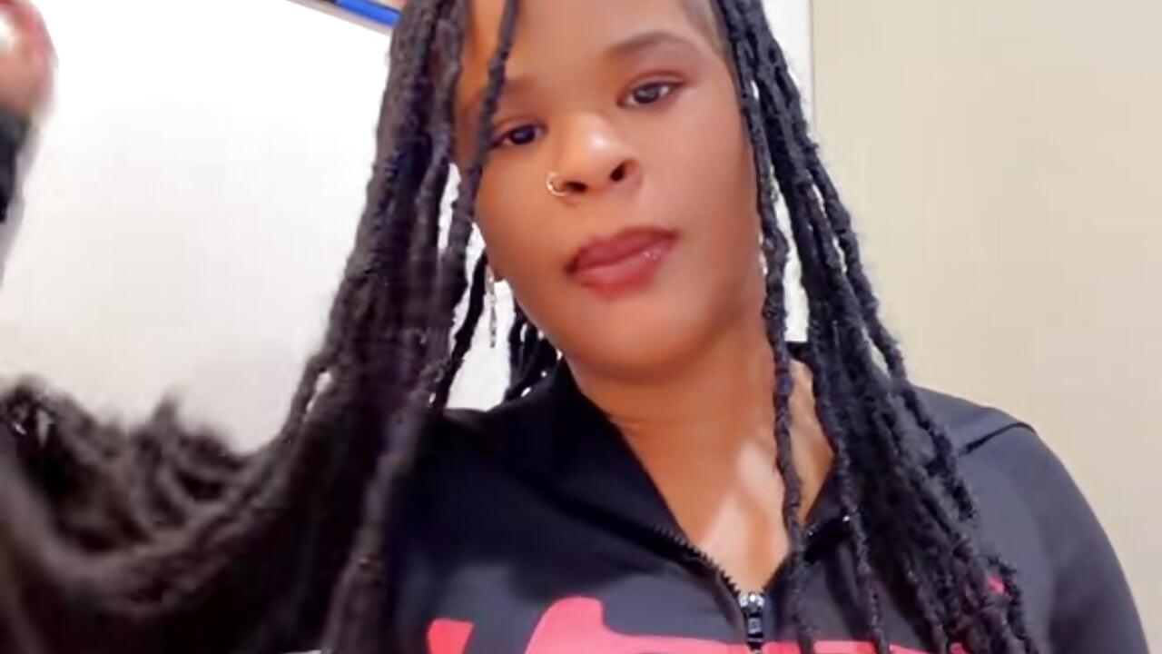 v12044gd0000d5v65o7og65iag37thtg - 視頻由 honeyFun9 主播提供