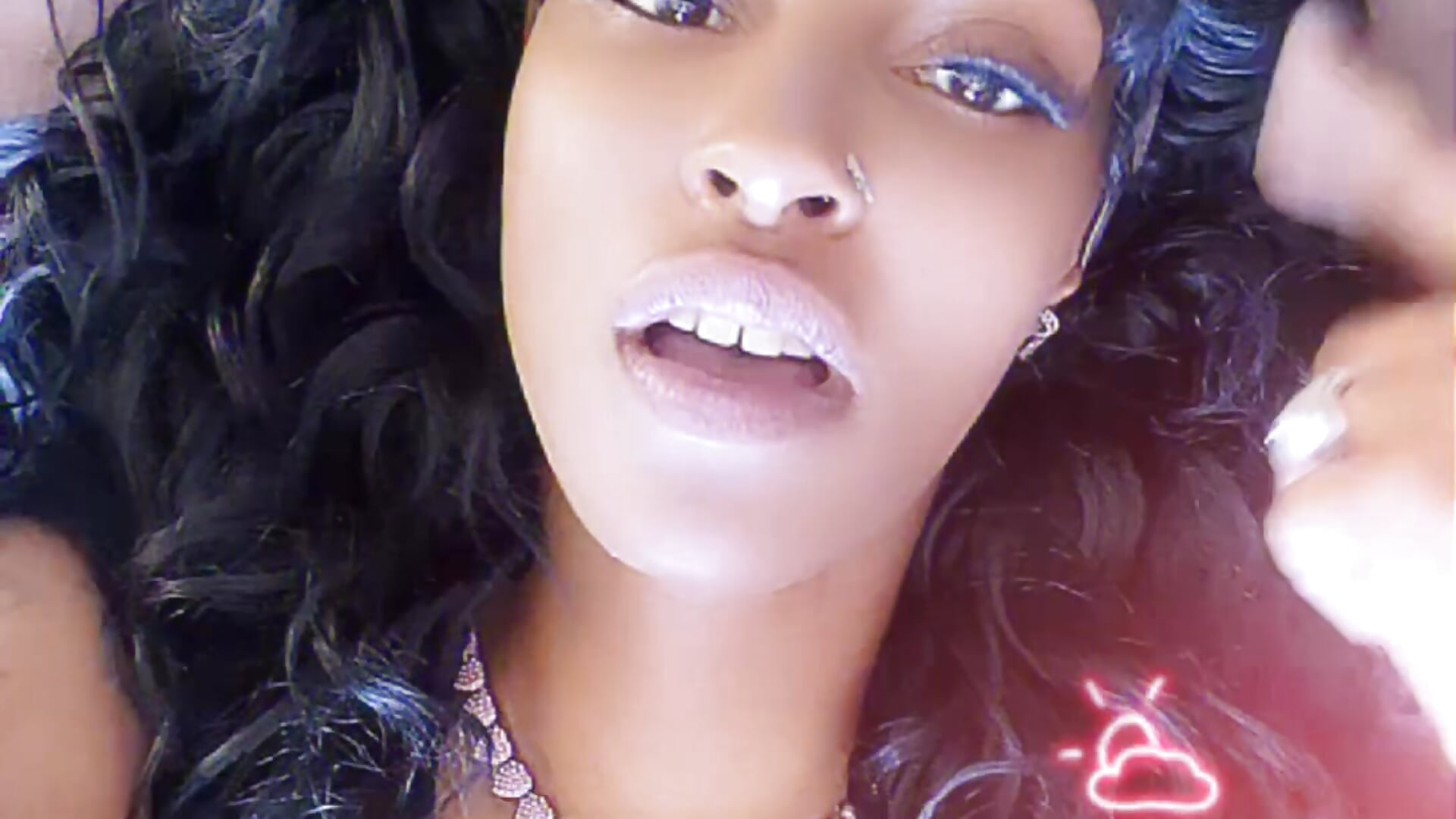 Laying On My Back – video od webkamerové modelky MzBeautyInk