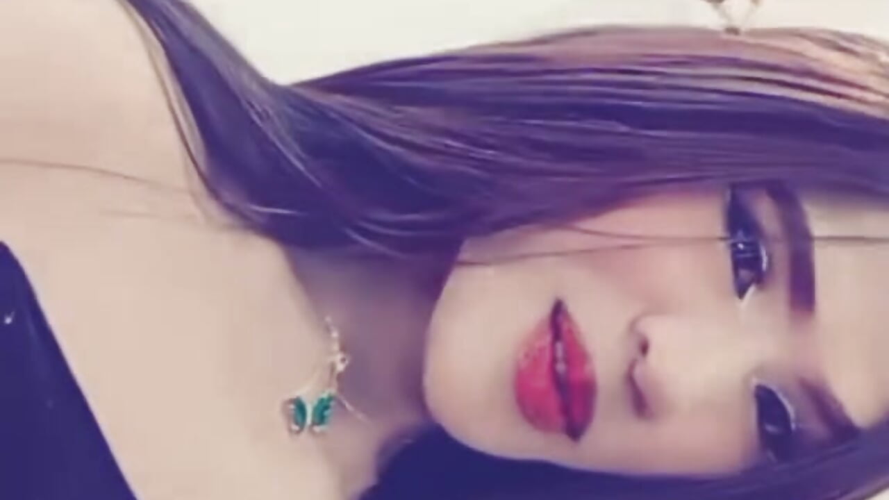 Arianna - video by sweet_girl_sexx cam model