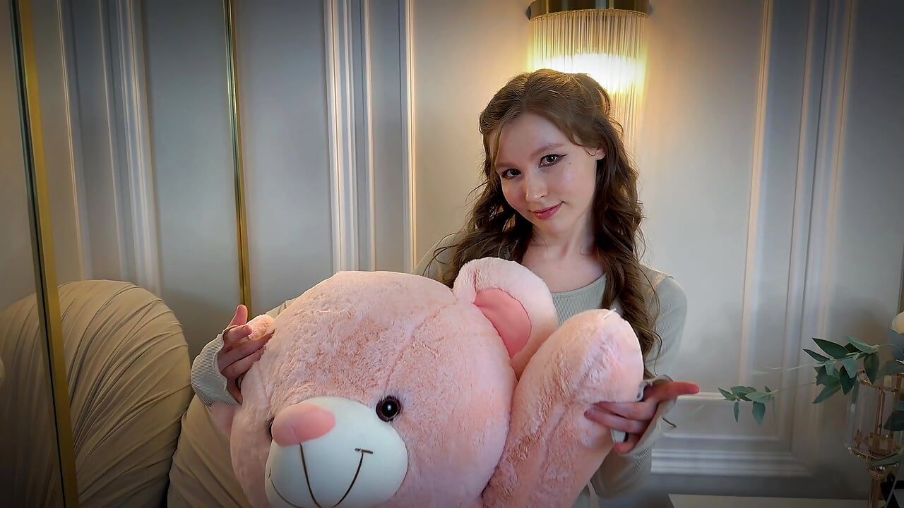 Gentle - video av LisaStone cam-modell