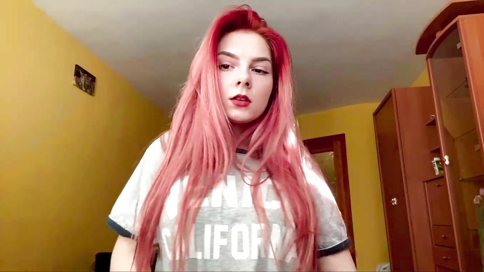 That's me! - video by PleasureCastle cam model