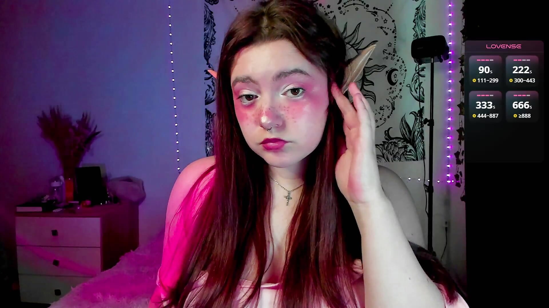 may's vibing lol - video by bambimayy cam model