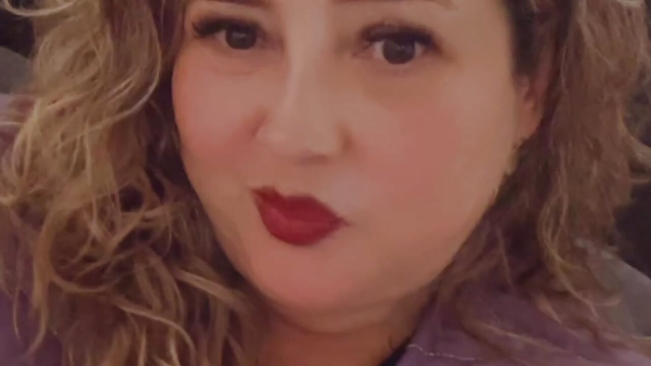 hi - video van Martinacurvy_ cam-model