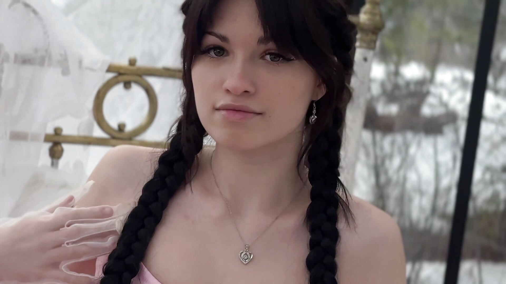 Nora – video od webkamerové modelky NoraLena