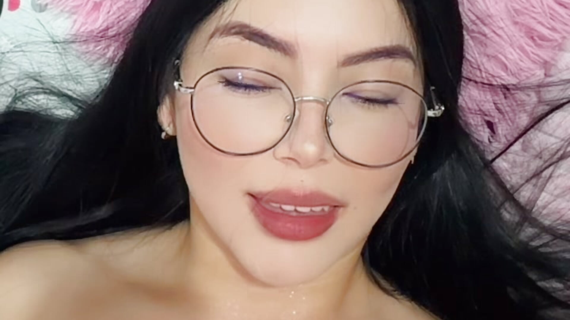 💗💗 - video by Cami_olarte cam model