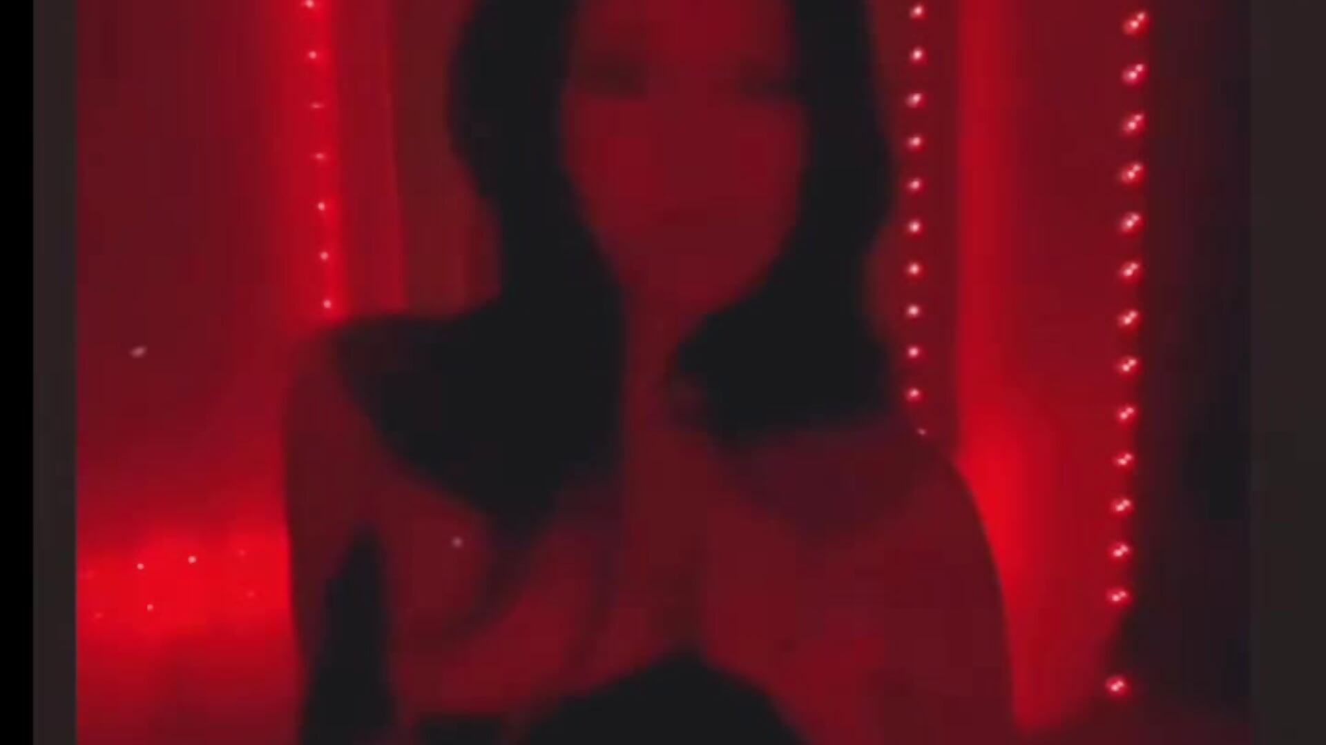 Me💞 - video by Chris_Rose_ cam model