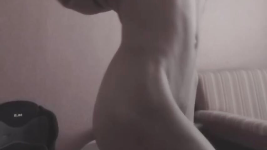 my body – video od webkamerové modelky erikabrowncute