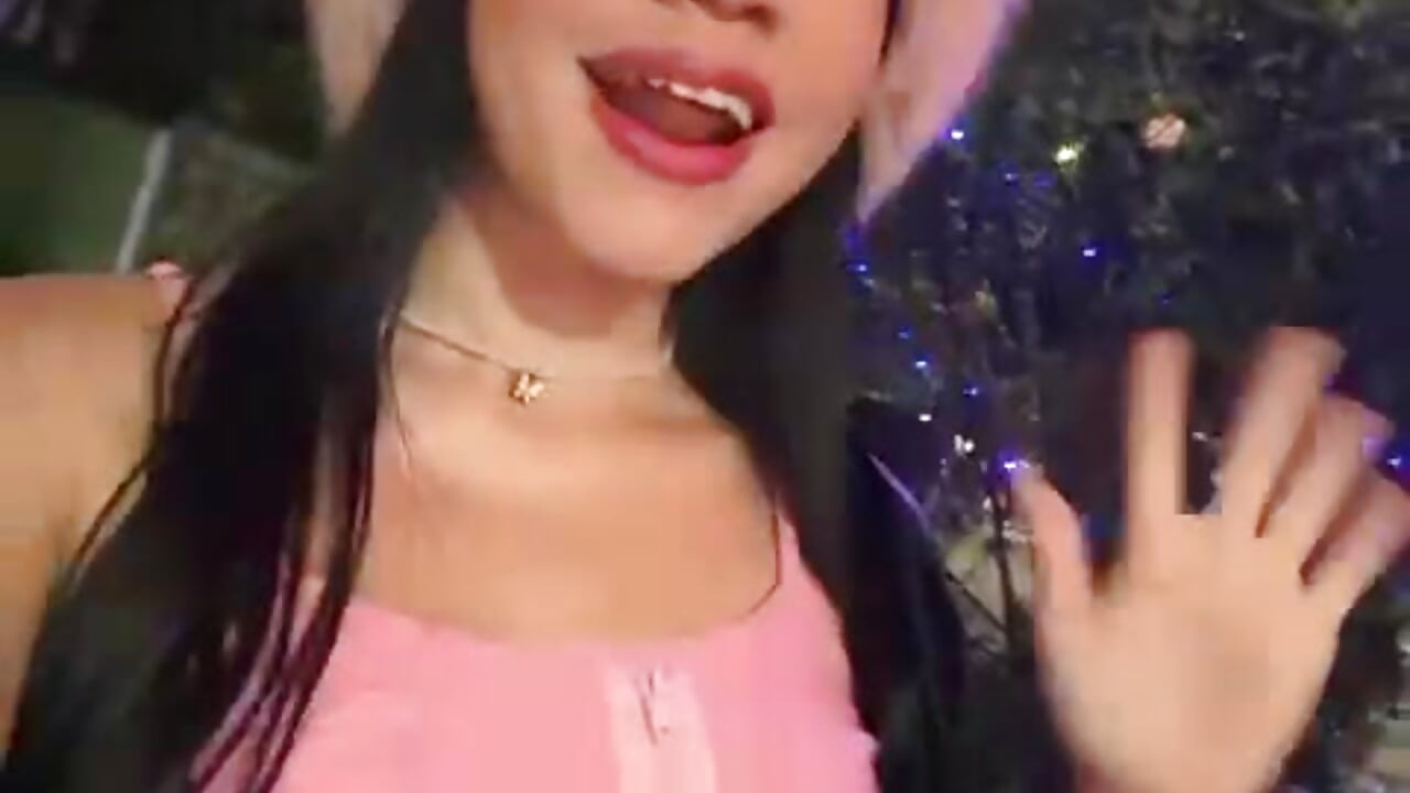 HI 🔥 - vídeo de viky_hot modelo de câmara