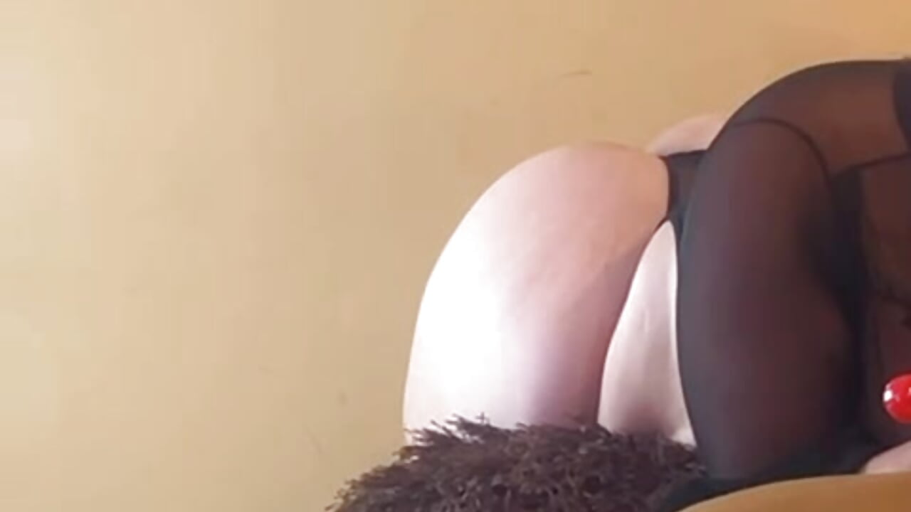 Hey! 🥰 - video av RoxanVega cam model