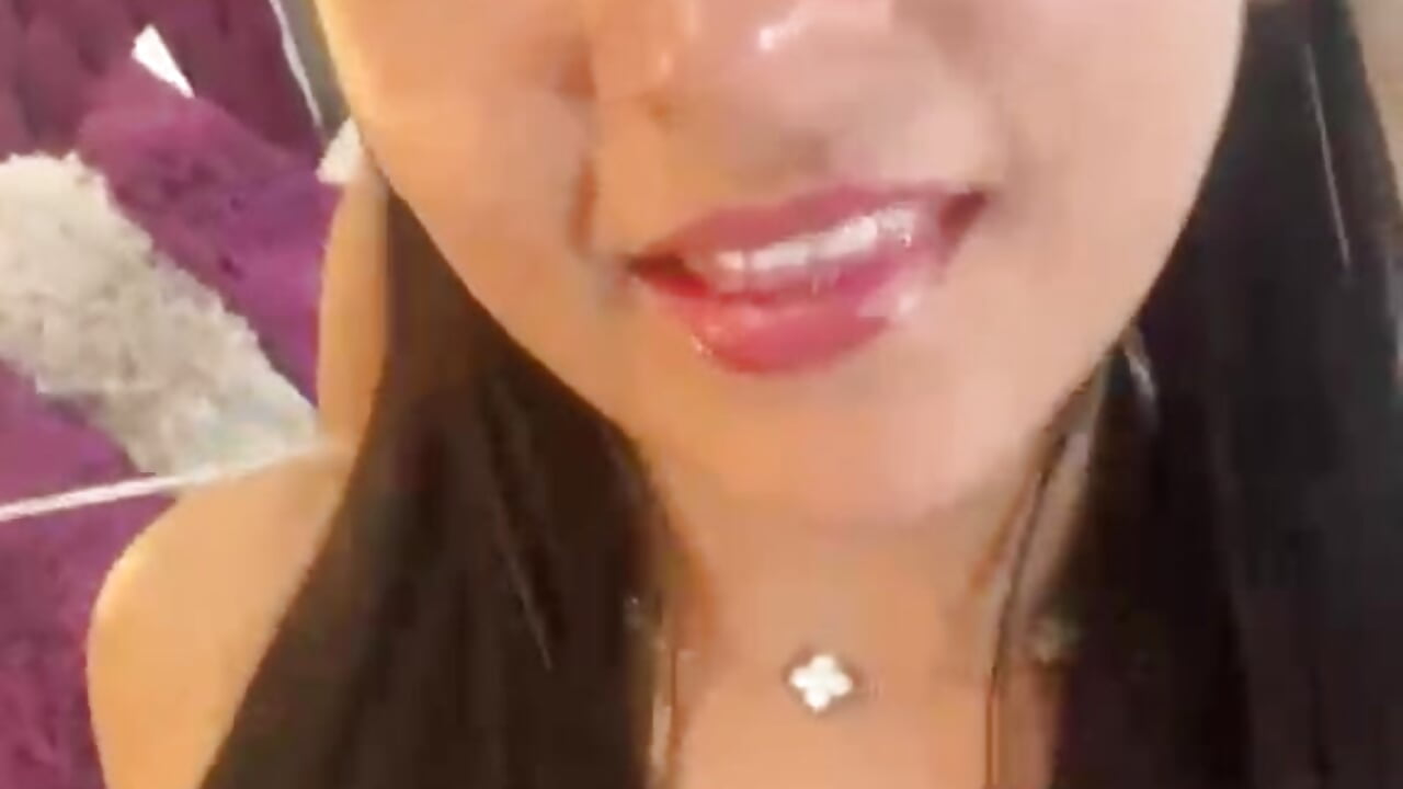 Sexy girl 🍒✨ - video od modelky/modela RoxiPlace