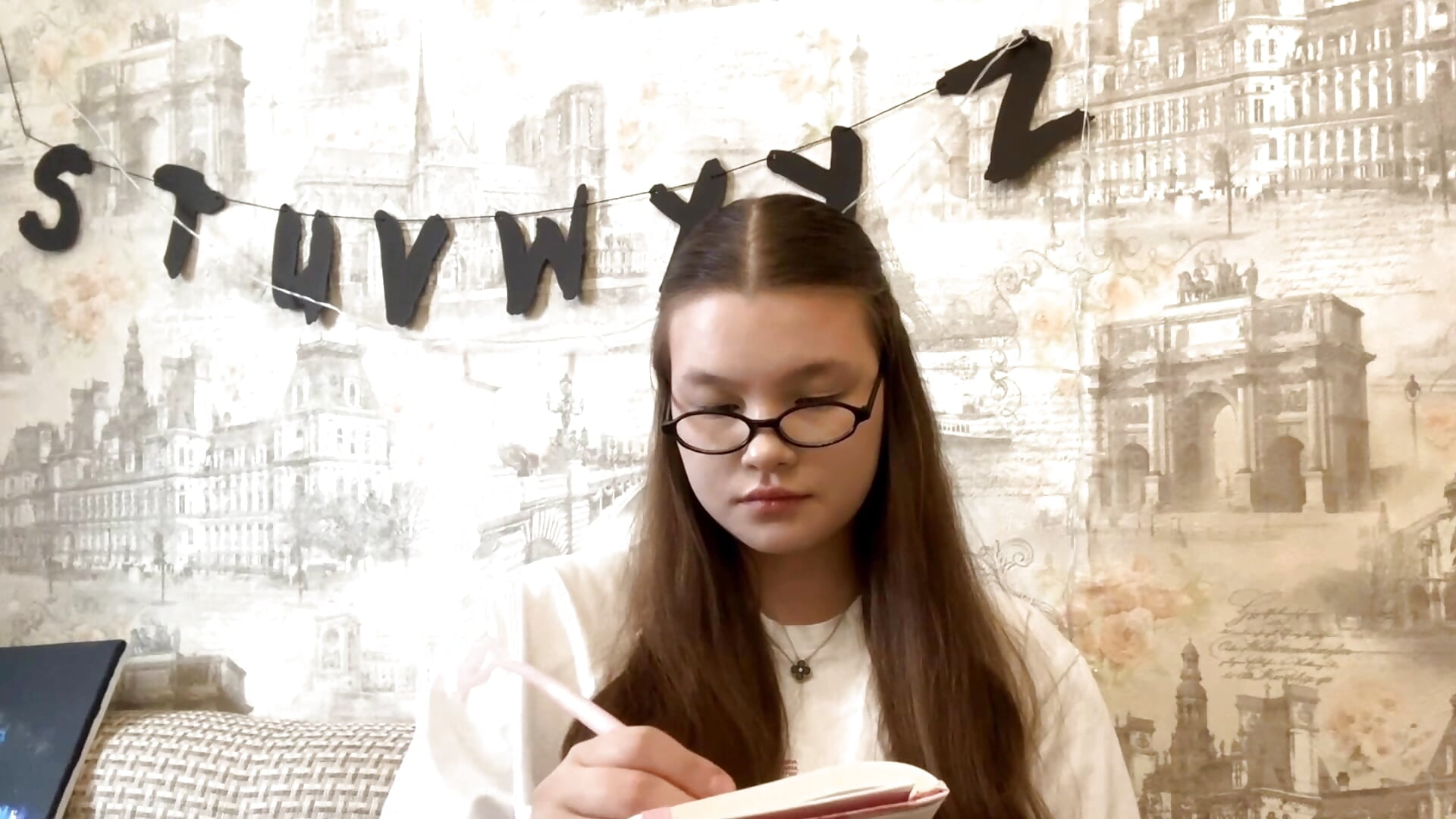 Sweet Poison In Every Single Your Touch - video av LeonidaVoter cam model