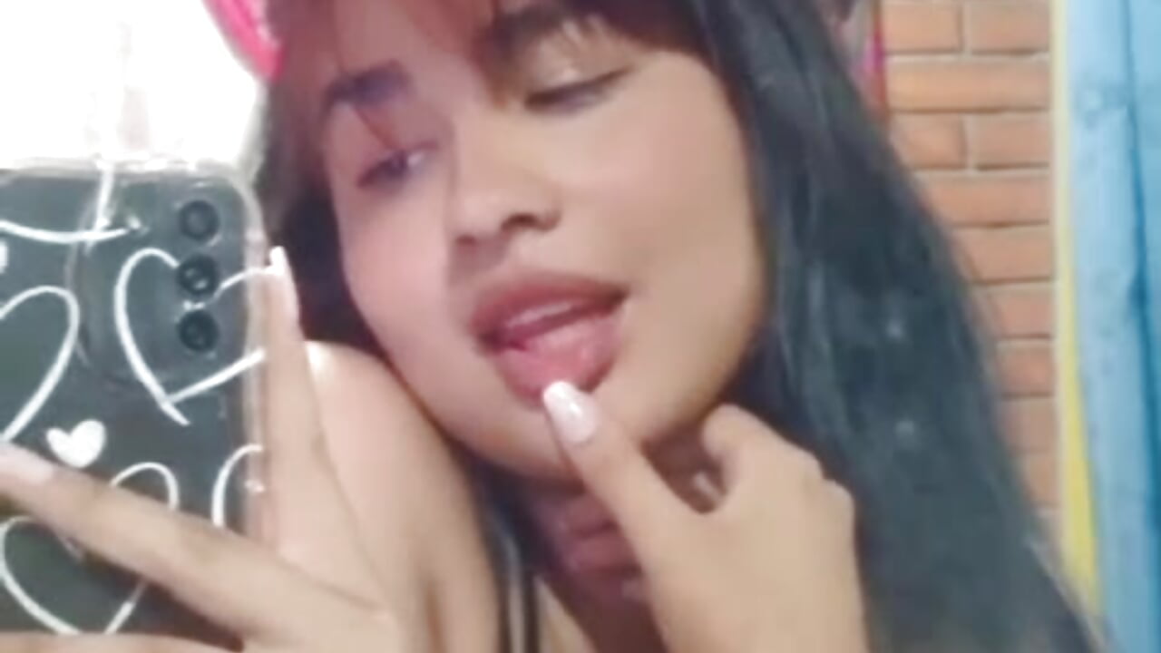 Kiss me more ♥ - miasol_cosplay主播的视频