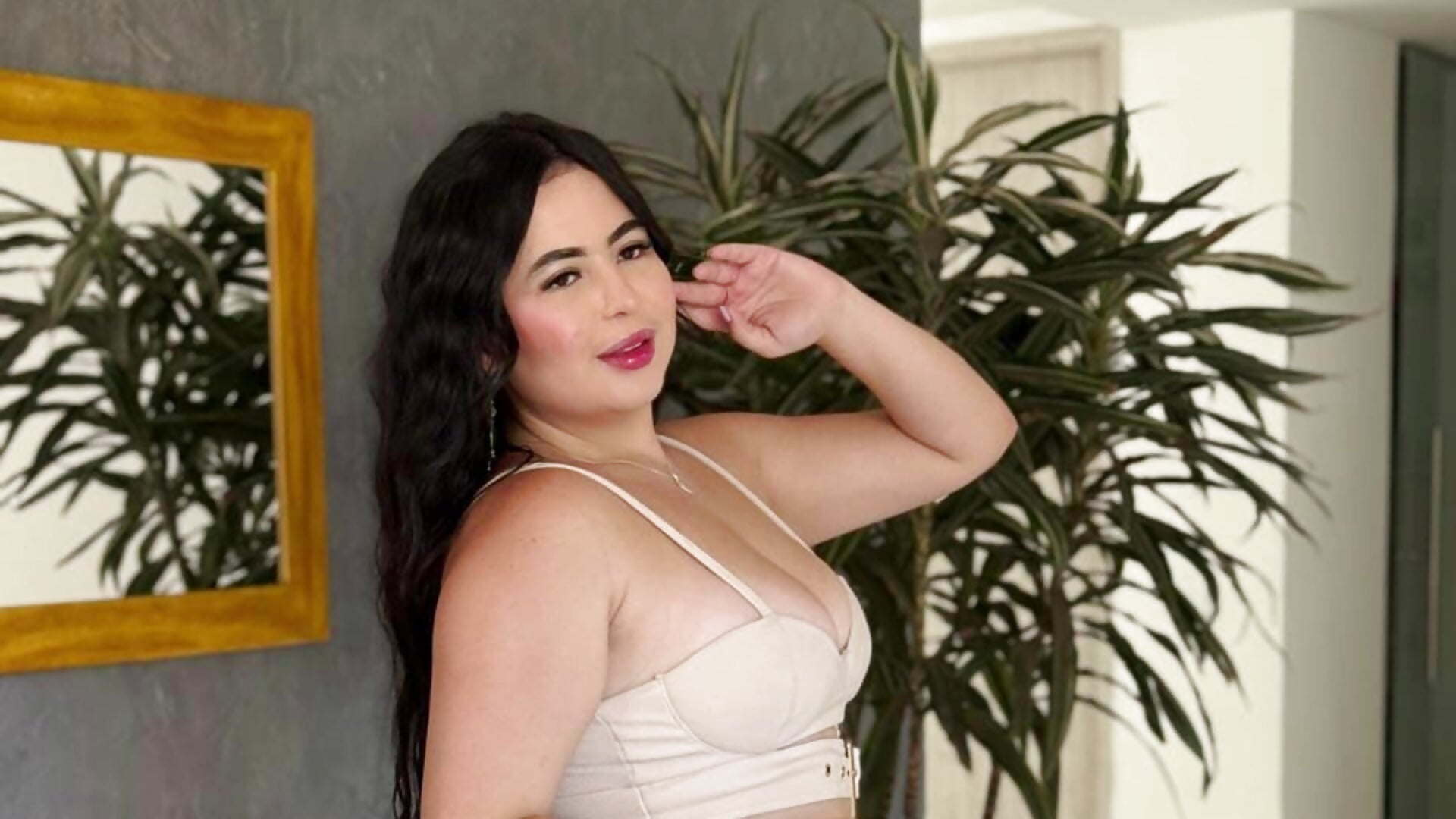 ME - video by AnahiVeega cam model