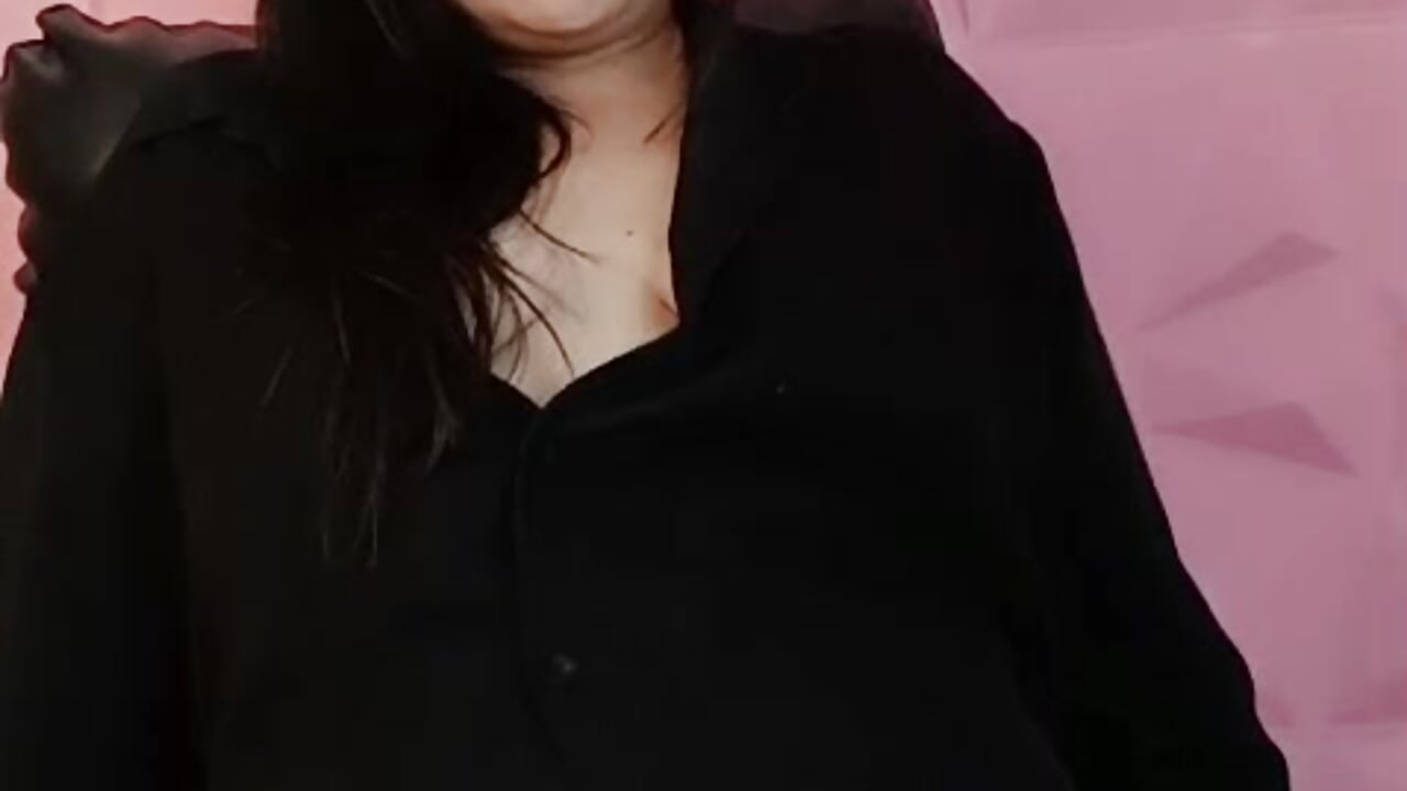 Come on - فيديو من hannabackerr موديل الكام