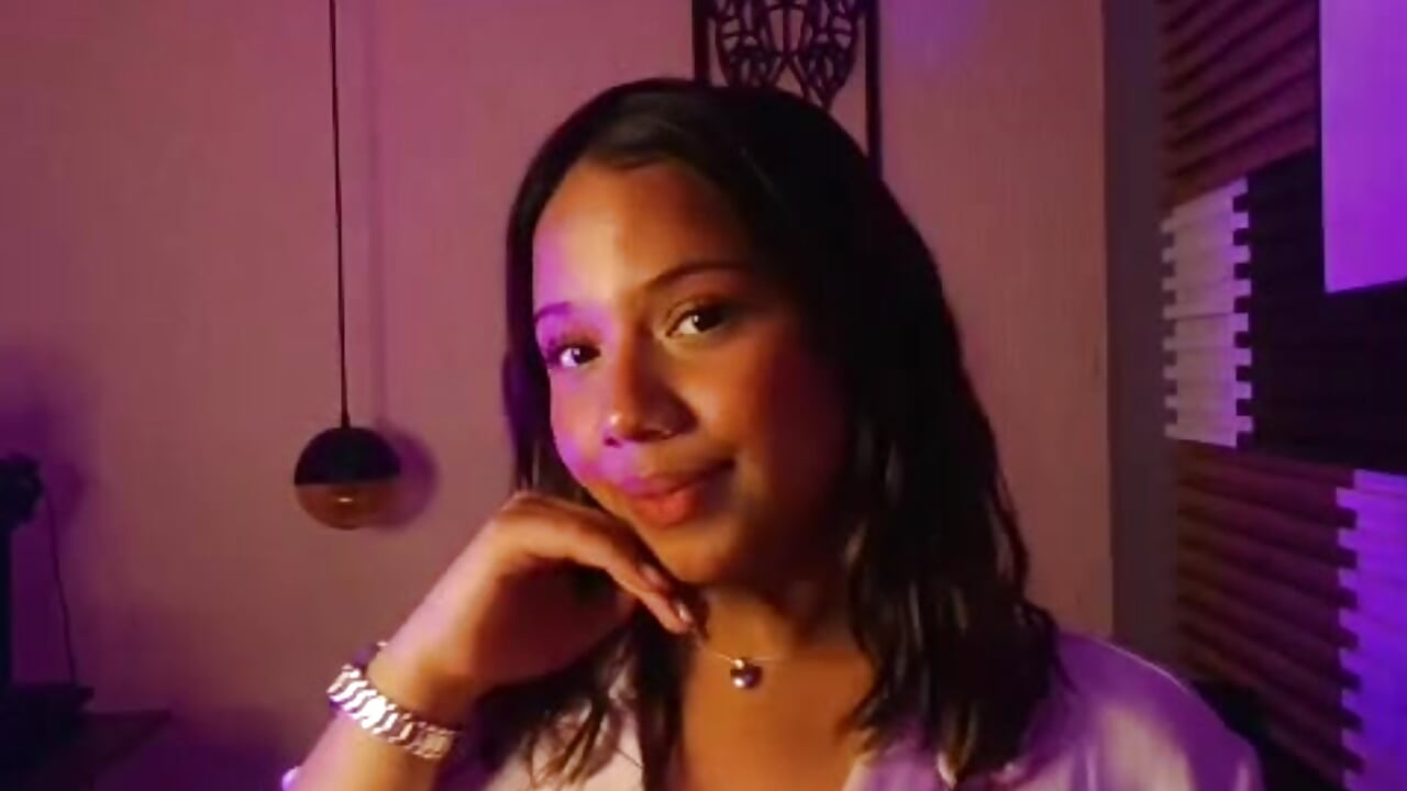 Just me 😜 - video by ZaraBlazze_ cam model