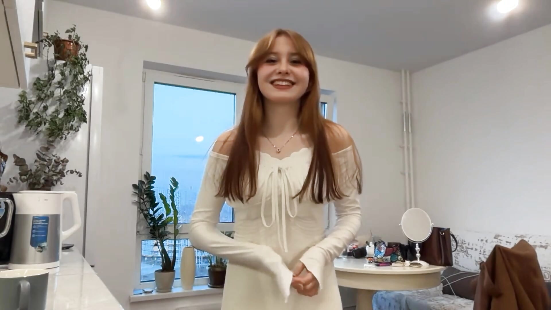 Do you think I look like a princess? - Video von Amy_Bronson Cam-Model