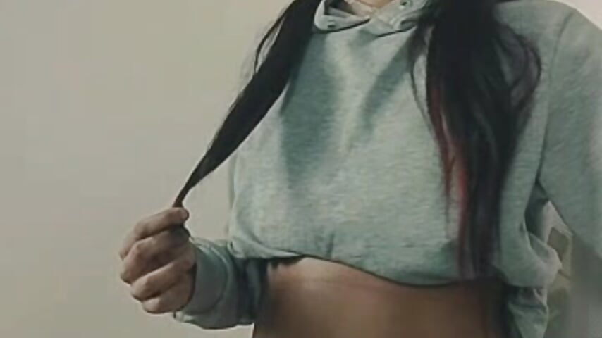 I am cute - video di Alahia_Steel modella di cam