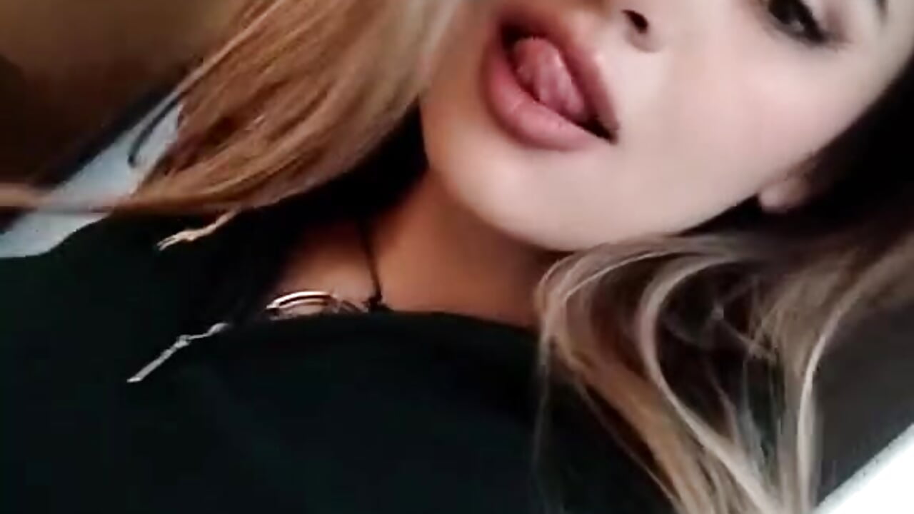 I love that song 🎶🖤🫪 - video by megann_glow