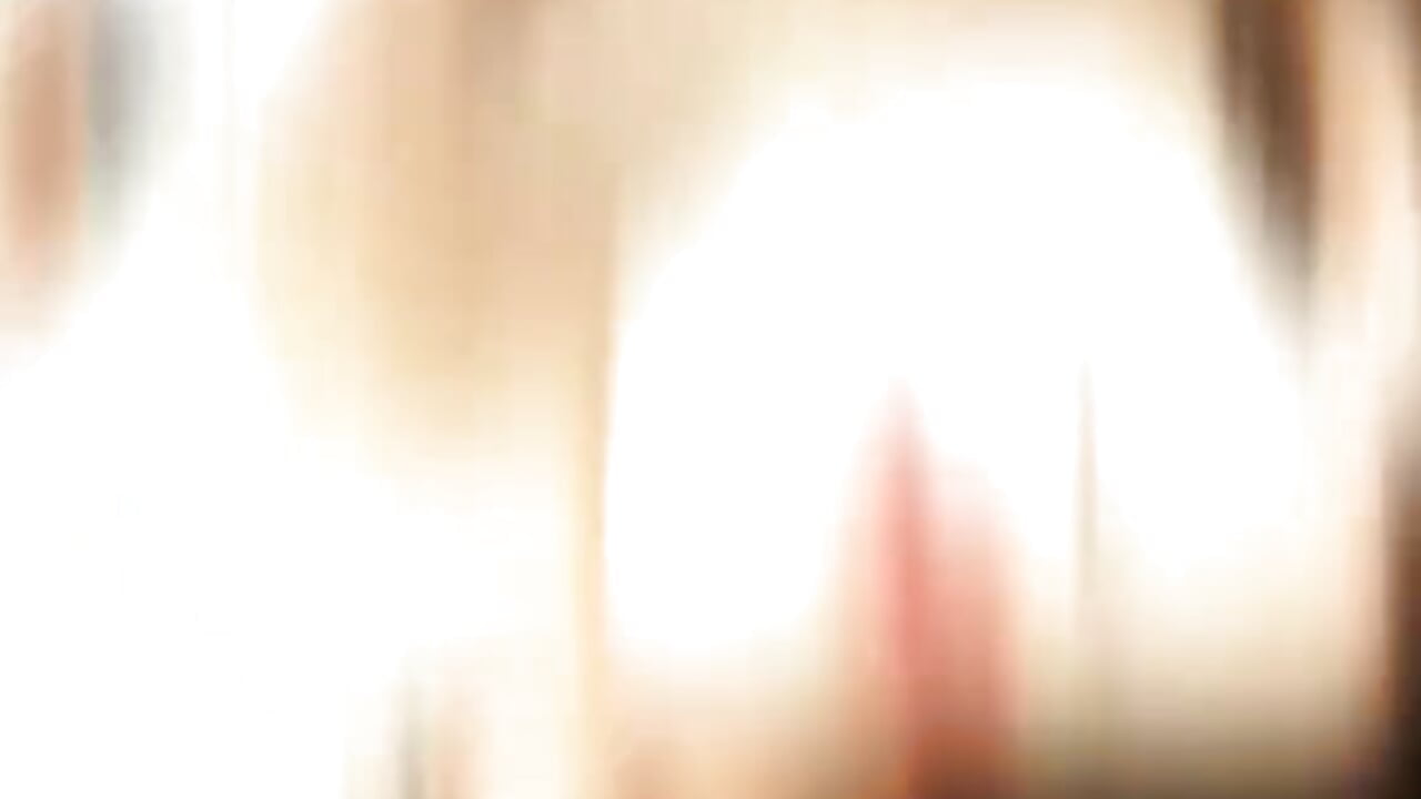 Enjoy much more💜 – video od webkamerové modelky megann_glow