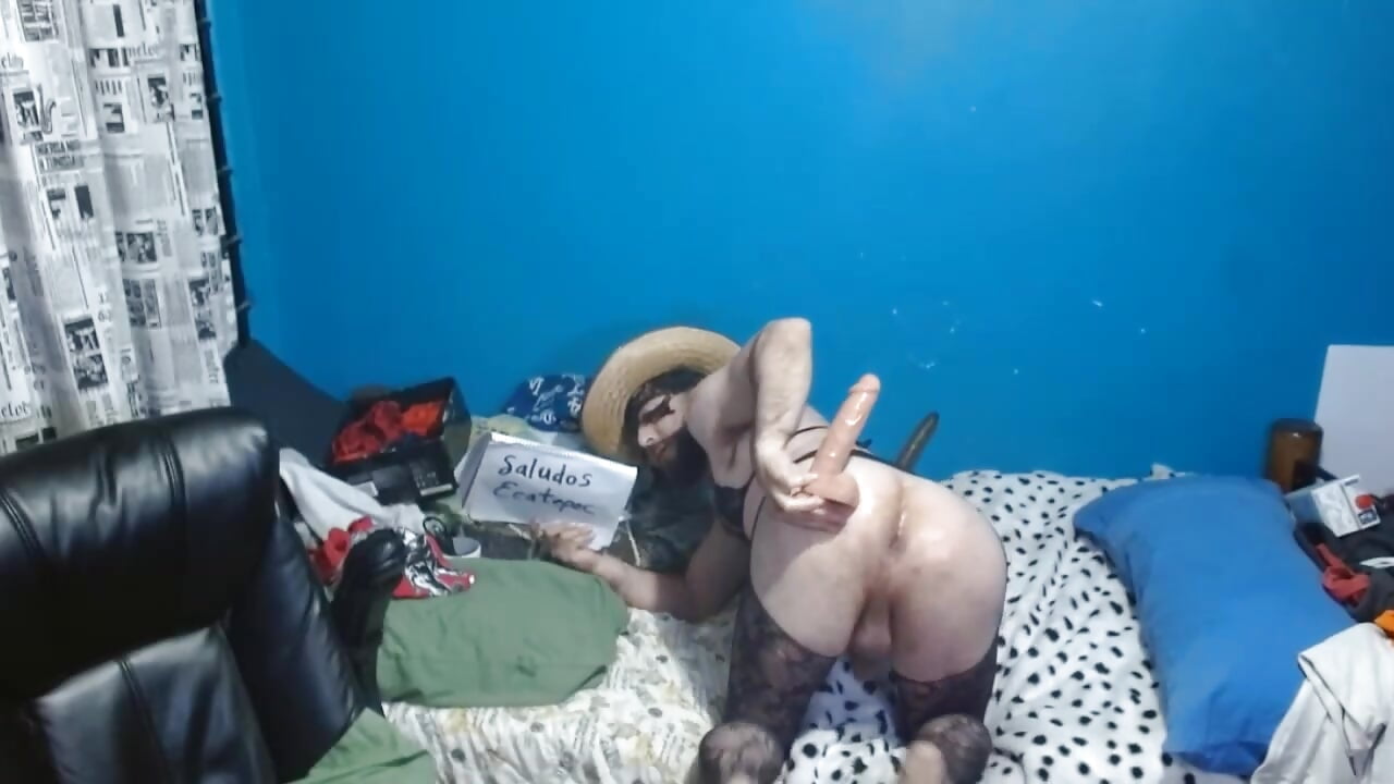 saludos - video by MachoPutito cam model